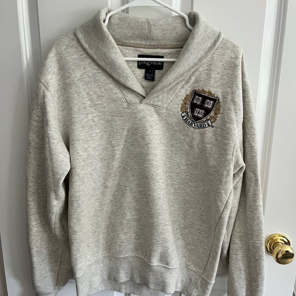 Harvard embroidered sweatshirt